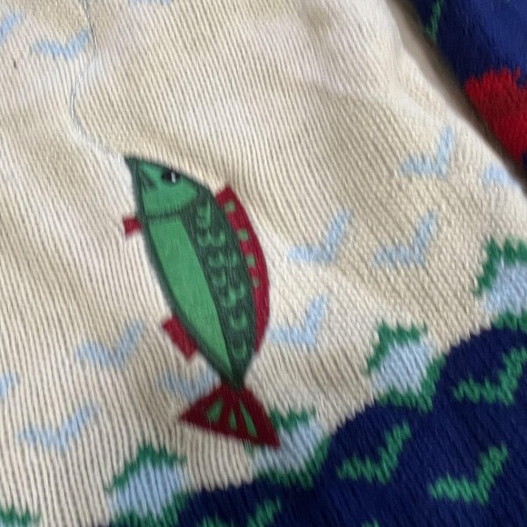 Blizzard Bay Sweater Mens Medium Multicolor Santa Elf Fishing Ugly Christmas - Picture 7 of 10